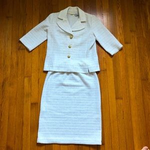 Nubby White Vintage Skirt Suit